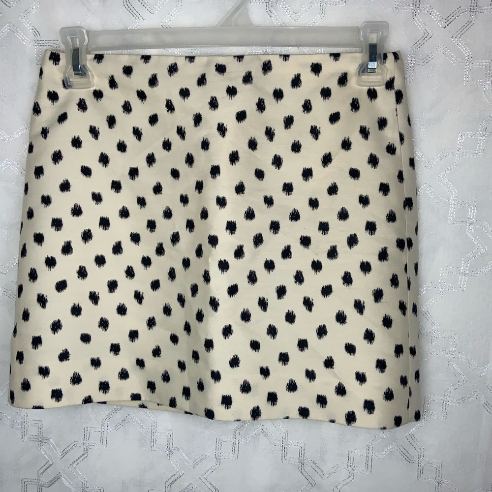 J.CREW BEIGE-CREAM-BLACK MINI SKIRT  sz 4